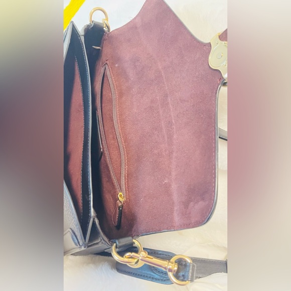 Coach Elegant Black Leather Women's Bag Crossbody - Picture 6 of 11